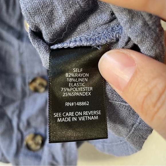 Torrid Linen Blend Button-Front Crop Tank in light steel blue - Picture 9 of 12